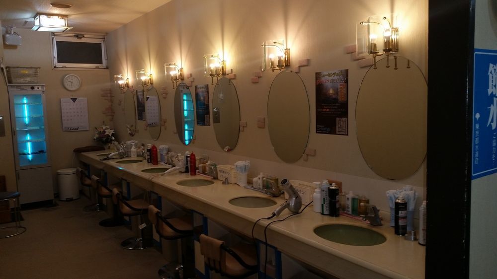 Ueno Station Hostel Oriental Ⅱ Токио Экстерьер фото