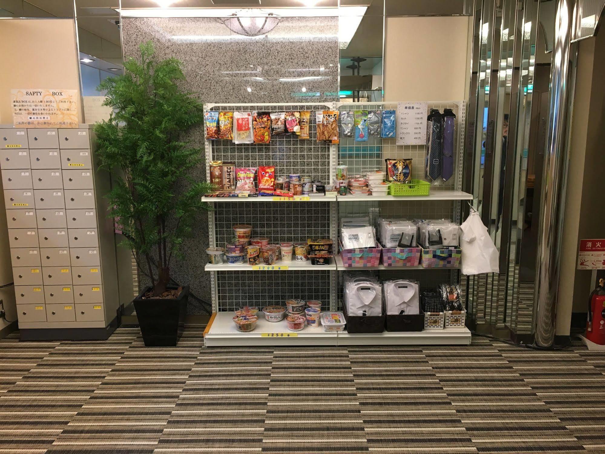 Ueno Station Hostel Oriental Ⅱ Токио Экстерьер фото