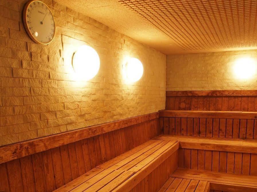 Ueno Station Hostel Oriental Ⅱ Токио Экстерьер фото